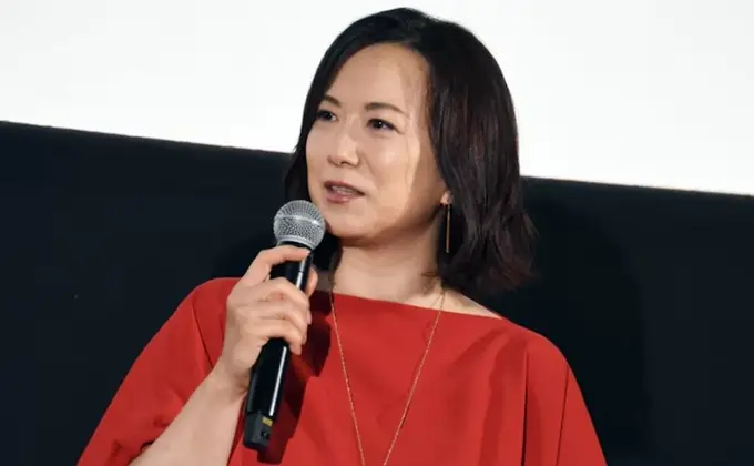 和久井映見の年収はいくら？現在の仕事事情を詳しく紹介！