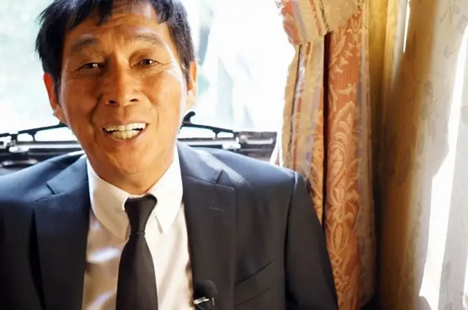 明石家さんまの年収の推移から見る成功と資産の全記録！