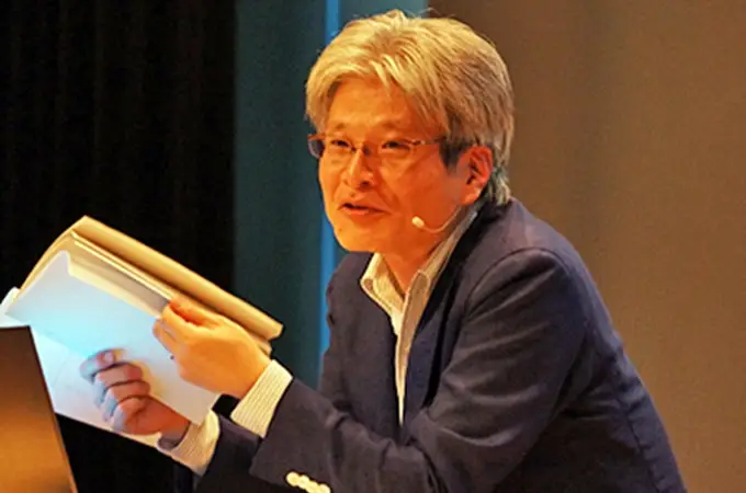 訓覇圭の若い頃の経歴！演劇経験からNHKでの活躍と素顔とは！？