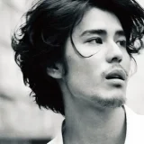 寛一郎の父親・佐藤浩市との親子関係や共演歴を徹底解説！