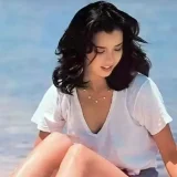 多岐川裕美の再婚と娘の歩み！世間の反応と女優人生の深層を解説