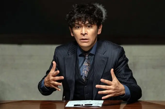 岡田圭右の若い頃の魅力やブレイクまでの道のりを詳しく紹介